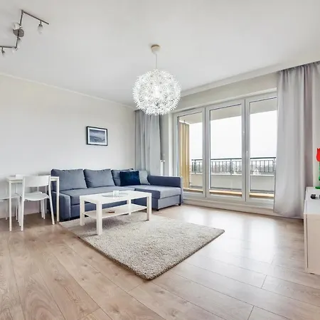 Ustronie Morskie, Sun & Snow